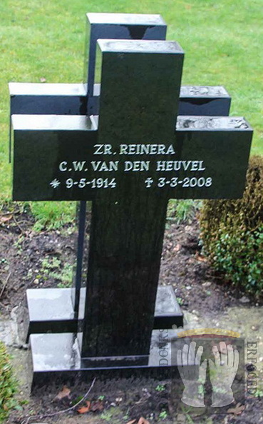 heuvel van.den.reinera. zuster 1914-2008.g